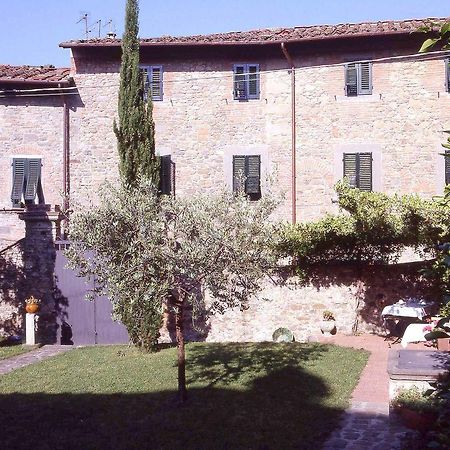 보르고 아 부기아노 Antica Casa "Le Rondini" B&B 외부 사진