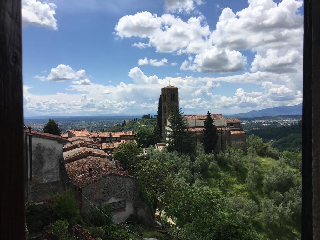 보르고 아 부기아노 Antica Casa "Le Rondini" B&B 외부 사진