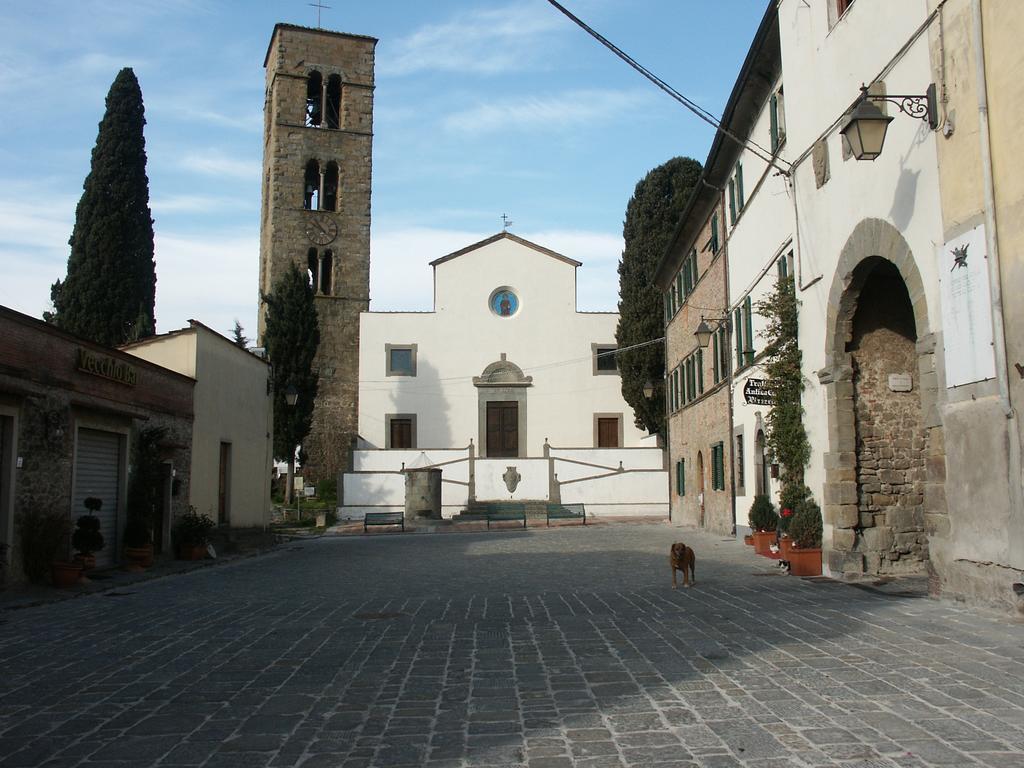보르고 아 부기아노 Antica Casa "Le Rondini" B&B 외부 사진