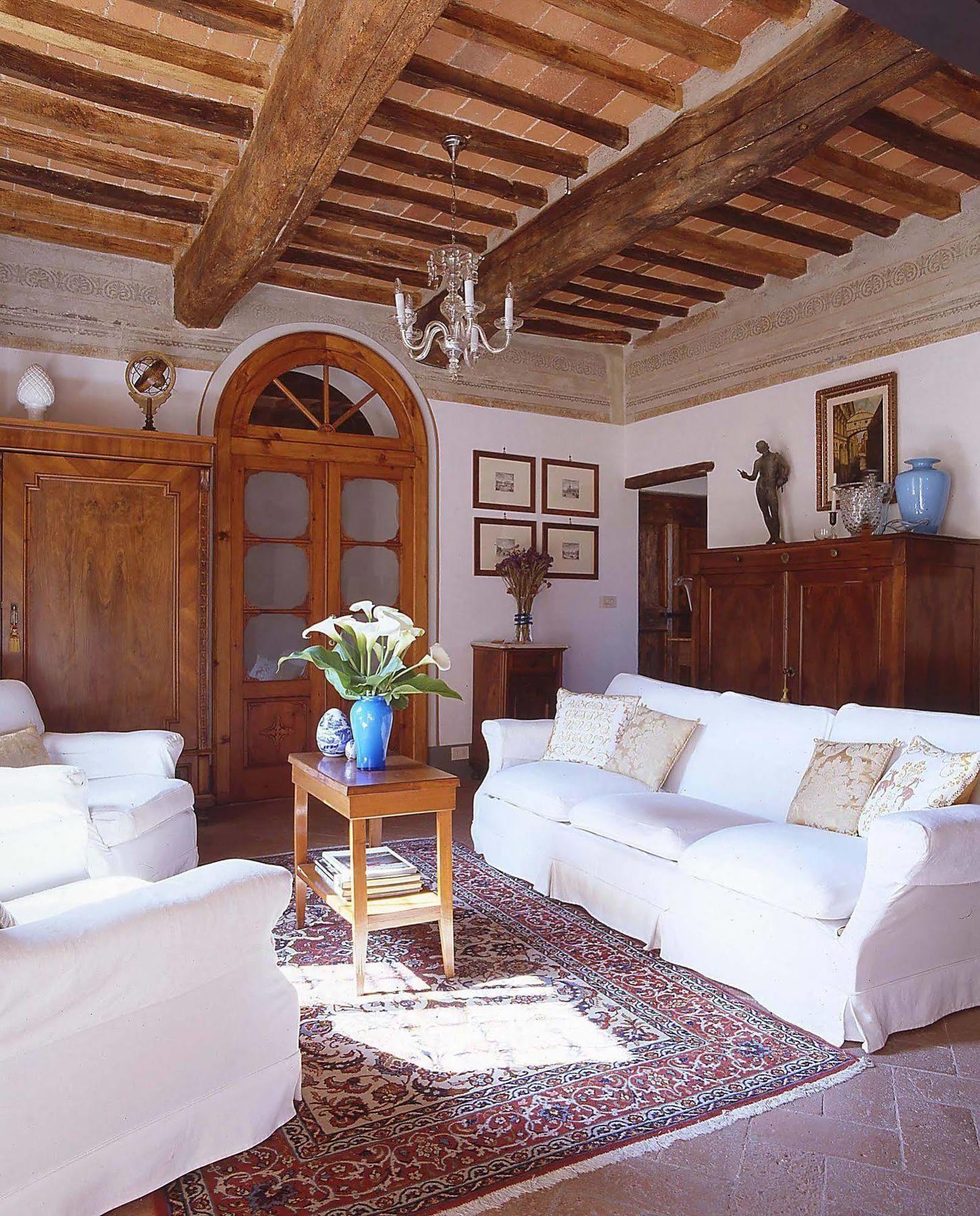 보르고 아 부기아노 Antica Casa "Le Rondini" B&B 외부 사진
