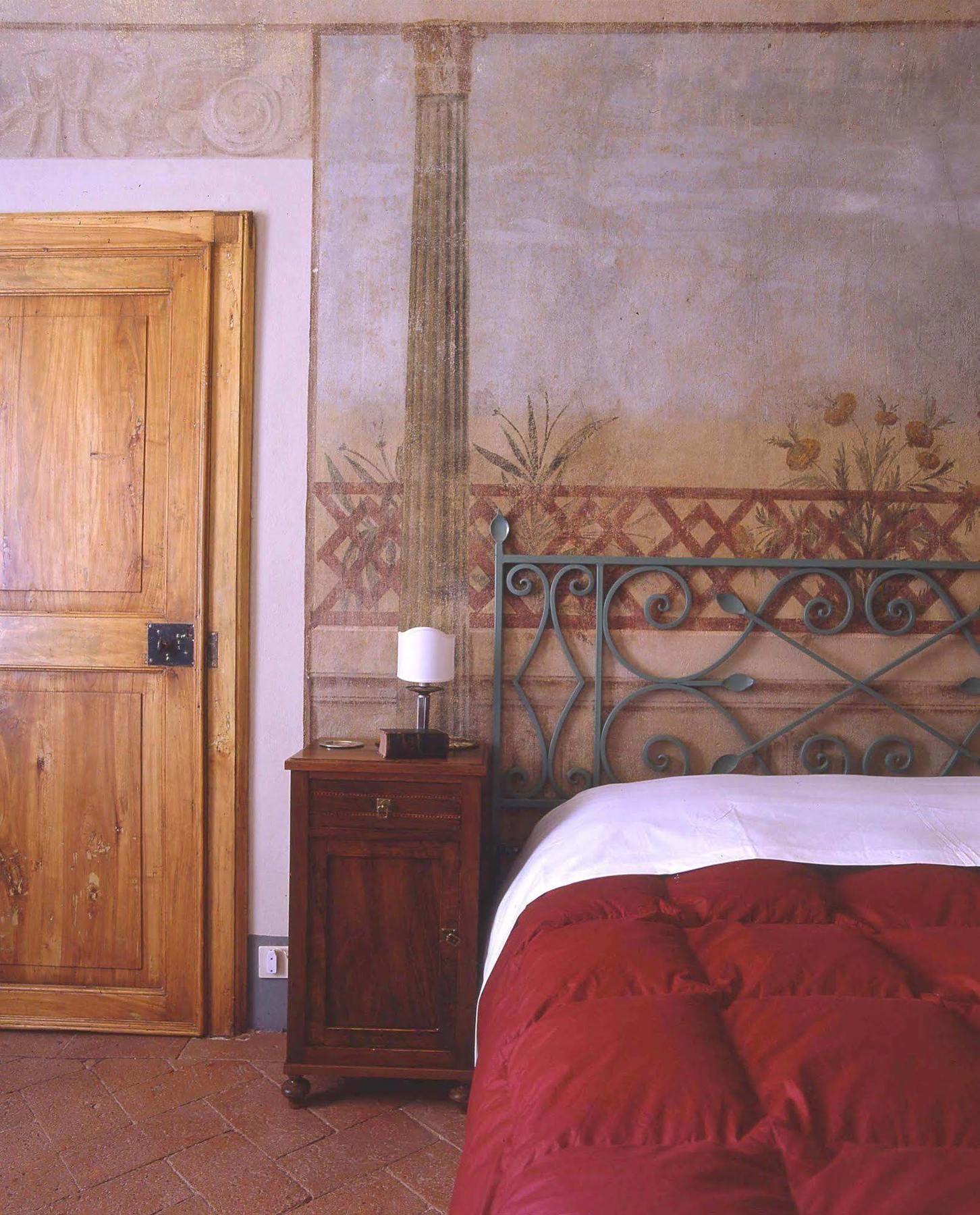 보르고 아 부기아노 Antica Casa "Le Rondini" B&B 외부 사진